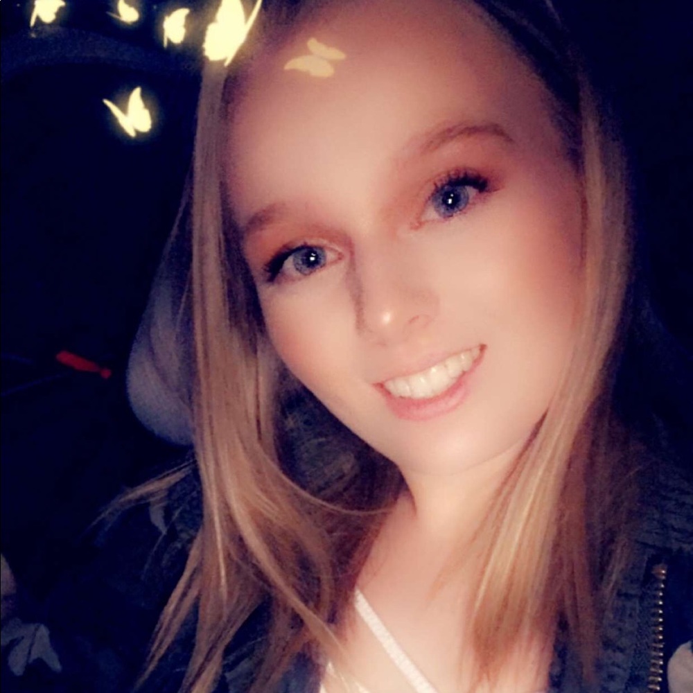 Meet your Posher, Jaclyn